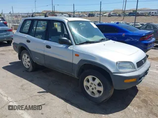 1997 Toyota RAV4 with VIN JT3HP10V3V0110424, listed as a IAAI auction lot 42323602 with 284,922 mi miles and . Bid and sale history available at DreamBid. Image 1.