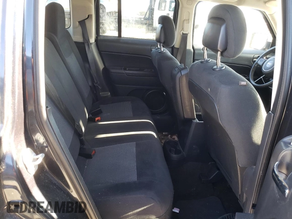 2014 Jeep Patriot Latitude with VIN 1C4NJPFB4ED894010, listed as a Copart auction lot 82109434 with Not Provided miles and Salvage Title. Bid and sale history available at carsss.com. Image 10.