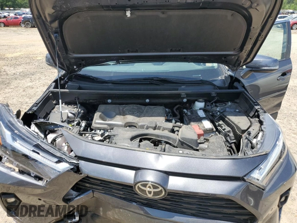 2024 Toyota RAV4 XLE Premium z VIN 2T3C1RFV3RW344089, wystawiony jako Copart lot #61747485 z przebiegiem 18 447 mil mil oraz Szkoda całkowita • Salvage title. Historia ofert i sprzedaży dostępna na DreamBid. Obrazek 12.