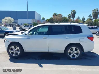 2009 Toyota Highlander Sport with VIN JTEES43AX92130764, listed as a IAAI auction lot 41862340 with 257,577 mi miles. Bid and sale history available at carsss.com. Image 14.