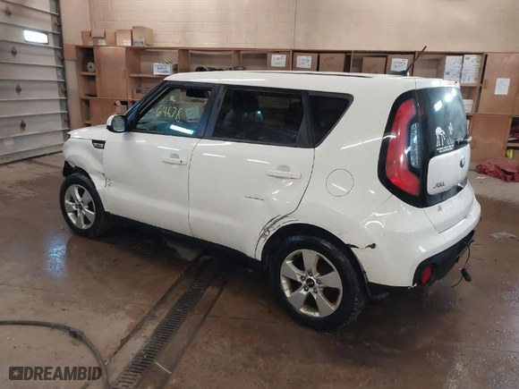 2018 Kia Soul with VIN KNDJN2A26J7605540, listed as a IAAI auction lot 41664678 with 96,351 mi miles. Bid and sale history available at carsss.com. Image 3.