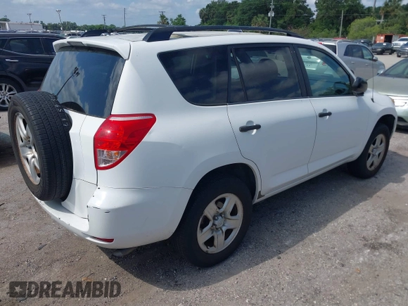2008 Toyota RAV4 with VIN JTMZD33V386056494, listed as a IAAI auction lot 42103324 with 287,271 mi miles. Bid and sale history available at carsss.com. Image 4.