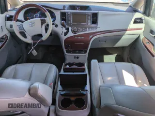 2013 Toyota Sienna XLE with VIN 5TDDK3DC4DS056852, listed as a Copart auction lot 64286005 with 171,561 mi miles and Clean title. Bid and sale history available at DreamBid. Image 8.