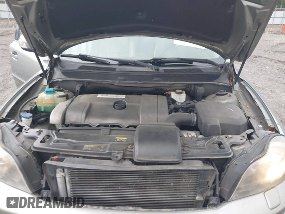 2008 Volvo XC90 I6 with VIN YV4CY982281419454, listed as a IAAI auction lot 41978446 with 257,281 mi miles. Bid and sale history available at carsss.com. Image 10.