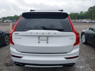 2019 Volvo XC90 R-Design с VIN YV4102CM5K1492534, выставлен на аукционе IAAI как лот 42242009 с пробегом 134 647 миль миль и . История ставок и продаж доступна на DreamBid. Изображение 17.