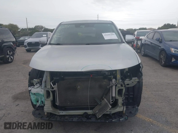2020 Mitsubishi Outlander SE with VIN JA4AD3A38LZ025290, listed as a IAAI auction lot 41645284 with 81,044 mi miles and . Bid and sale history available at DreamBid. Image 13.