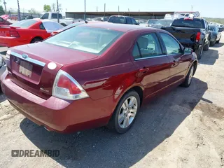 2007 Ford Fusion SEL with VIN 3FAHP08117R102788, listed as a IAAI auction lot 41969561 with 174,678 mi miles. Bid and sale history available at carsss.com. Image 4.