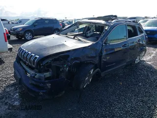 2014 Jeep Cherokee Limited with VIN 1C4PJMDS8EW193386, listed as a IAAI auction lot 41939748 with 144,285 mi miles and . Bid and sale history available at DreamBid. Image 2.