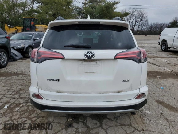 2018 Toyota RAV4 XLE with VIN JTMWFREV2JD108986, listed as a Copart auction lot 45220965 with 0 mi miles and Salvage Title. Bid and sale history available at carsss.com. Image 6.