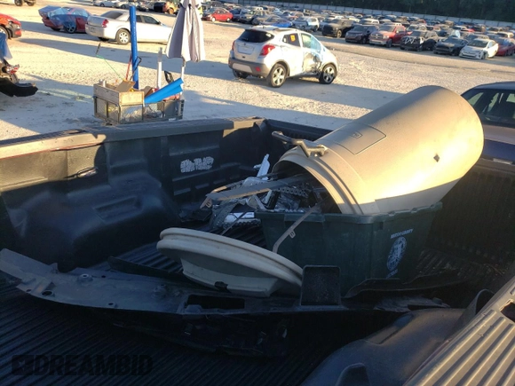 2000 Ford F-250 XL with VIN 1FTNX21L6YEE29549, listed as a Copart auction lot 74982324 with 133,883 mi miles and Salvage title. Bid and sale history available at DreamBid. Image 13.