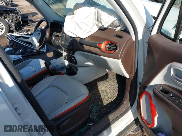 2015 Jeep Renegade Limited with VIN ZACCJBDT0FPB60568, listed as a IAAI auction lot 41782508 with 130,234 mi miles and . Bid and sale history available at DreamBid. Image 5.
