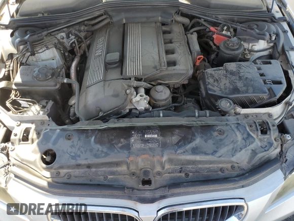 2005 BMW 5 Series 530i with VIN WBANA73515CR57307, listed as a Copart auction lot 52162165 with 197,467 mi miles and Clean Title. Bid and sale history available at DreamBid. Image 11.