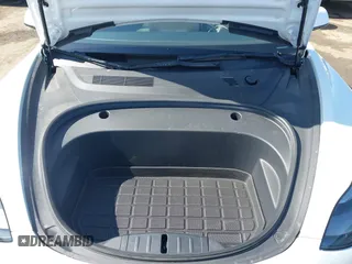 2023 Tesla Model 3 z VIN 5YJ3E1EA5PF401237, wystawiony jako IAAI lot #42520423 z przebiegiem 45 262 mil mil oraz . Historia ofert i sprzedaży dostępna na DreamBid. Obrazek 10.