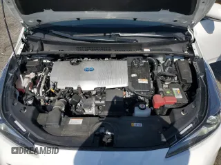 2021 Toyota Prius L Eco z VIN JTDKAMFU4M3145800, wystawiony jako Copart lot #59180285 z przebiegiem 33 991 mil mil oraz Czysty tytuł • Clean title. Historia ofert i sprzedaży dostępna na DreamBid. Obrazek 11.