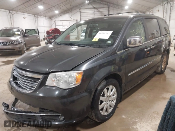 2011 Chrysler Town & Country Touring-L with VIN 2A4RR8DG1BR783206, listed as a IAAI auction lot 41530267 with 128,237 mi miles. Bid and sale history available at carsss.com. Image 2.
