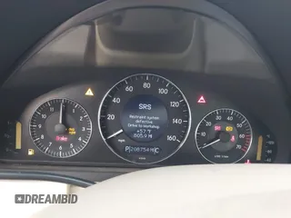 2005 Mercedes-Benz CLK 320 z VIN WDBTJ65J15F153987, wystawiony jako IAAI lot #41771112 z przebiegiem 208 754 mil mil oraz . Historia ofert i sprzedaży dostępna na DreamBid. Obrazek 7.