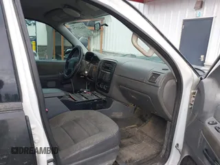 2005 Ford Explorer XLS with VIN 1FMZU62K55UB39520, listed as a IAAI auction lot 41641575 with 81,807 mi miles and . Bid and sale history available at DreamBid. Image 5.