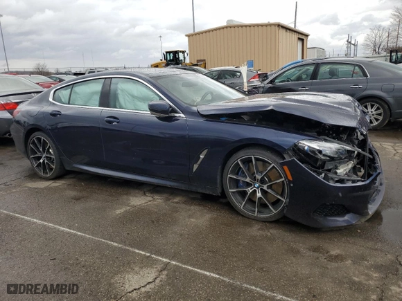 2020 BMW 8 Series M850i with VIN WBAGV8C02LCE55493, listed as a Copart auction lot 47229635 with 0 mi miles and Salvage Title. Bid and sale history available at carsss.com. Image 4.