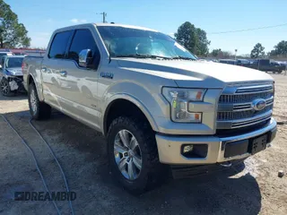 2017 Ford F-150 XL with VIN 1FTEW1EG1HFC59072, listed as a IAAI auction lot 41617481 with 167,594 mi miles. Bid and sale history available at carsss.com. Image 1.