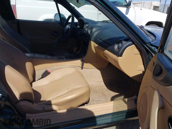 2001 Mazda MX-5 Miata with VIN JM1NB353410202216, listed as a IAAI auction lot 42126191 with Not Provided miles and . Bid and sale history available at DreamBid. Image 5.