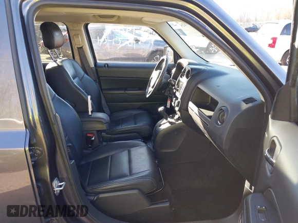 2017 Jeep Patriot High Altitude with VIN 1C4NJRFB7HD194823, listed as a IAAI auction lot 40807424 with 65,956 mi miles. Bid and sale history available at carsss.com. Image 5.