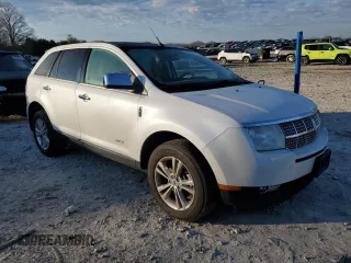 2010 Lincoln MKX z VIN 2LMDJ8JC8ABJ29917, wystawiony jako Copart lot #50023835 z przebiegiem 92 425 mil mil oraz Szkoda całkowita • Salvage title. Historia ofert i sprzedaży dostępna na DreamBid. Obrazek 4.