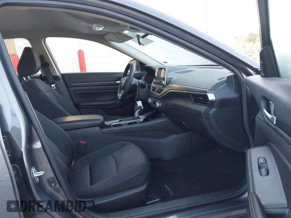 2024 Nissan Altima SV with VIN 1N4BL4DV4RN314821, listed as a IAAI auction lot 42045835 with 43,026 mi miles and . Bid and sale history available at DreamBid. Image 5.