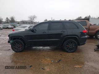 2020 Jeep Grand Cherokee Altitude with VIN 1C4RJFAG8LC257607, listed as a IAAI auction lot 41709146 with 55,414 mi miles. Bid and sale history available at carsss.com. Image 15.