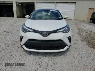 2020 Toyota C-HR LE with VIN JTNKHMBX4L1083011, listed as a Copart auction lot 51684435 with 43,490 mi miles and Salvage Title. Bid and sale history available at carsss.com. Image 15.