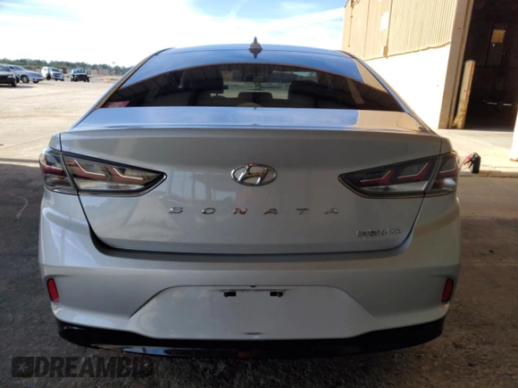 2018 Hyundai Sonata Hybrid SE with VIN KMHE24L34JA083114, listed as a Copart auction lot 37716384 with Not Provided miles. Bid and sale history available at carsss.com. Image 6.