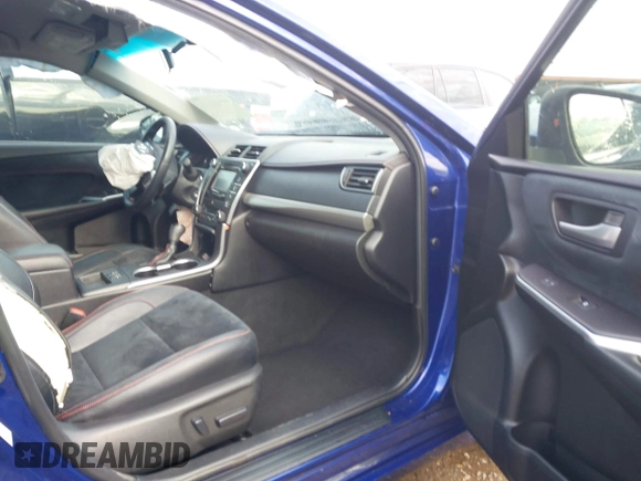 2015 Toyota Camry XLE with VIN 4T1BF1FK3FU979368, listed as a IAAI auction lot 41901153 with 122,153 mi miles and . Bid and sale history available at DreamBid. Image 5.