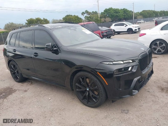 2024 BMW X7 xDrive40i with VIN 5UX23EM01R9V59412, listed as a IAAI auction lot 41890300 with 11,867 mi miles. Bid and sale history available at carsss.com. Image 1.