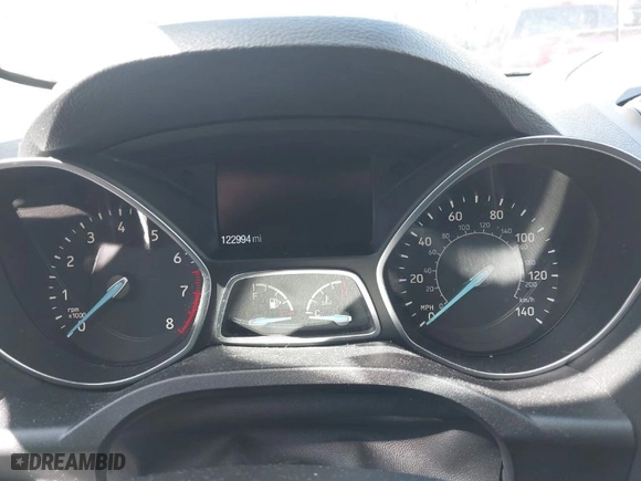 2017 Ford Escape SE with VIN 1FMCU0GD1HUE87252, listed as a IAAI auction lot 41879663 with 122,994 mi miles. Bid and sale history available at carsss.com. Image 7.