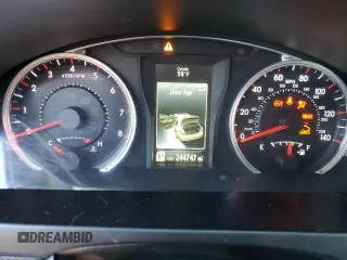 2017 Toyota Camry XLE with VIN 4T1BF1FK4HU285582, listed as a Copart auction lot 43644925 with 244,747 mi miles and Salvage Title. Bid and sale history available at carsss.com. Image 9.