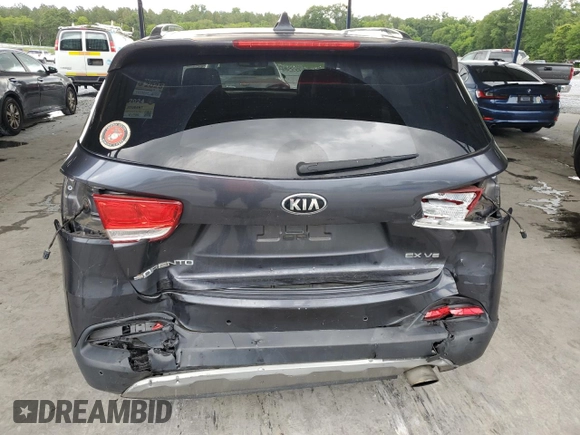 2016 Kia Sorento EX with VIN 5XYPH4A57GG182521, listed as a Copart auction lot 60399045 with 164,806 mi miles and Salvage title. Bid and sale history available at DreamBid. Image 6.