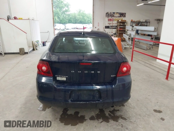 2013 Dodge Avenger SXT с VIN 1C3CDZCB9DN636707, выставлен на аукционе IAAI как лот 42552332 с пробегом Не указан миль и . История ставок и продаж доступна на DreamBid. Изображение 17.