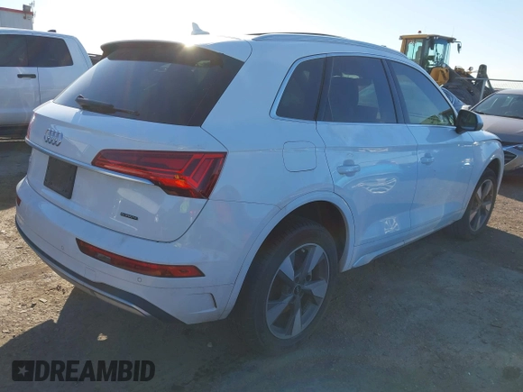 2022 Audi Q5 Premium Plus z VIN WA1BBAFY0N2078094, wystawiony jako IAAI lot #42061485 z przebiegiem 23 152 mil mil oraz . Historia ofert i sprzedaży dostępna na DreamBid. Obrazek 4.