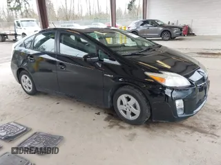 2010 Toyota Prius II with VIN JTDKN3DU4A5082795, listed as a IAAI auction lot 41901894 with 123,932 mi miles and . Bid and sale history available at carsss.com. Image 1.