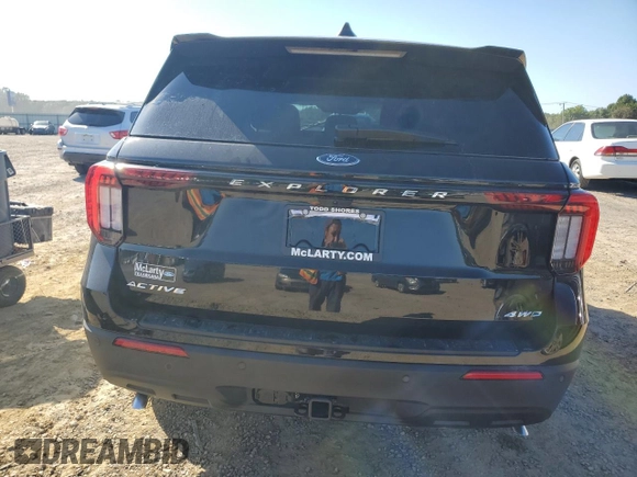 2025 Ford Explorer Active with VIN 1FMUK8DH2SGA23313, listed as a Copart auction lot 73222004 with 646 mi miles and Salvage Title. Bid and sale history available at carsss.com. Image 6.