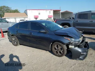 2020 Kia Forte LXS z VIN 3KPF24AD7LE228649, wystawiony jako IAAI lot #42104658 z przebiegiem 59 788 mil mil oraz . Historia ofert i sprzedaży dostępna na DreamBid. Obrazek 13.