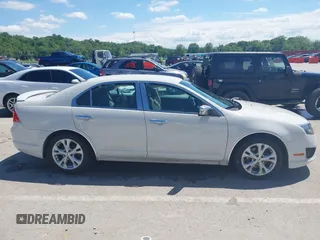 2012 Ford Fusion SE с VIN 3FAHP0HAXCR373441, выставлен на аукционе IAAI как лот 42213666 с пробегом 117 313 миль миль и . История ставок и продаж доступна на DreamBid. Изображение 13.