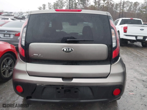2017 Kia Soul with VIN KNDJN2A25H7501924, listed as a IAAI auction lot 41560328 with 116,642 mi miles. Bid and sale history available at carsss.com. Image 16.