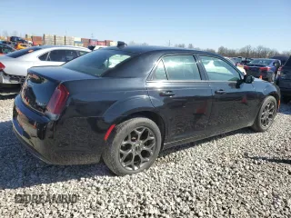 2016 Chrysler 300 S with VIN 2C3CCAGG8GH304863, listed as a Copart auction lot 49306765 with 118,452 mi miles and Salvage Title. Bid and sale history available at DreamBid. Image 3.