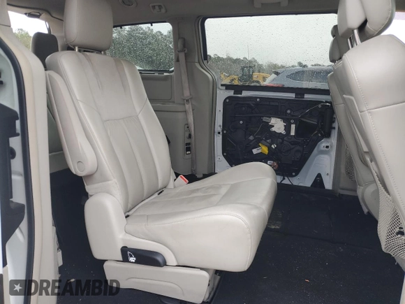 2014 Chrysler Town & Country Limited with VIN 2C4RC1GG8ER317917, listed as a Copart auction lot 80584314 with 183,830 mi miles and Salvage Title. Bid and sale history available at DreamBid. Image 11.