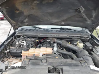 2001 Ford Excursion Limited с VIN 1FMNU42L21ED04391, выставлен на аукционе IAAI как лот 42198510 с пробегом 258 072 миль миль и . История ставок и продаж доступна на DreamBid. Изображение 10.