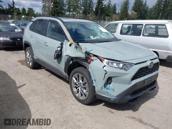 2019 Toyota RAV4 XLE Premium with VIN 2T3A1RFV7KW076483, listed as a IAAI auction lot 41945570 with 9,334 mi miles. Bid and sale history available at carsss.com. Image 1.