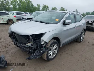 2017 Nissan Rogue SV with VIN JN1BJ1CR0HW120172, listed as a IAAI auction lot 42432543 with 116,938 mi miles and . Bid and sale history available at DreamBid. Image 17.