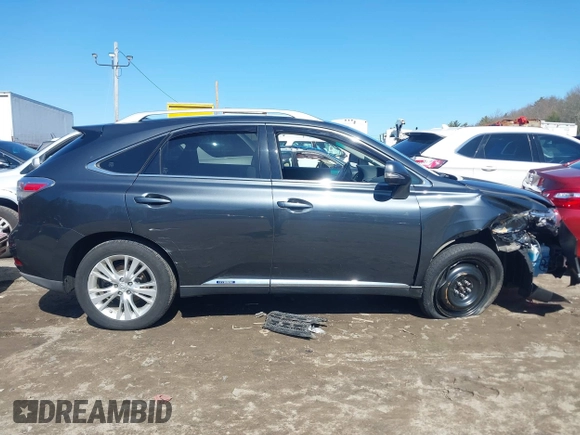 2011 Lexus RX 450h with VIN JTJBC1BA9B2423630, listed as a IAAI auction lot 41811180 with 90,121 mi miles and . Bid and sale history available at DreamBid. Image 14.