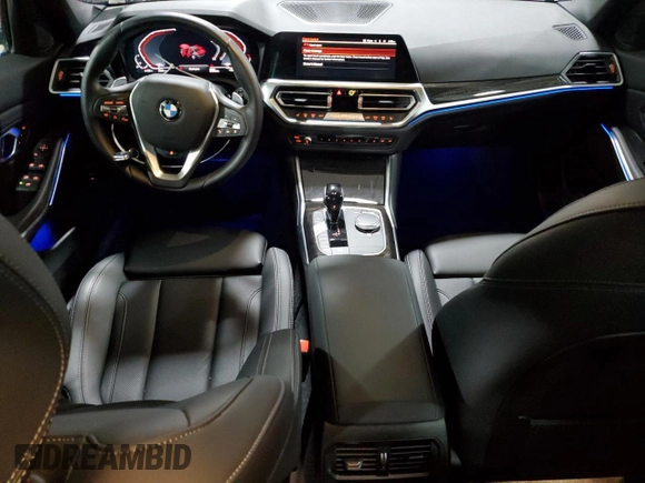 2022 BMW 3 Series 330i xDrive z VIN 3MW5R7J06N8C42045, wystawiony jako Copart lot #58021665 z przebiegiem 21 234 mil mil oraz Szkoda całkowita • Salvage title. Historia ofert i sprzedaży dostępna na DreamBid. Obrazek 8.