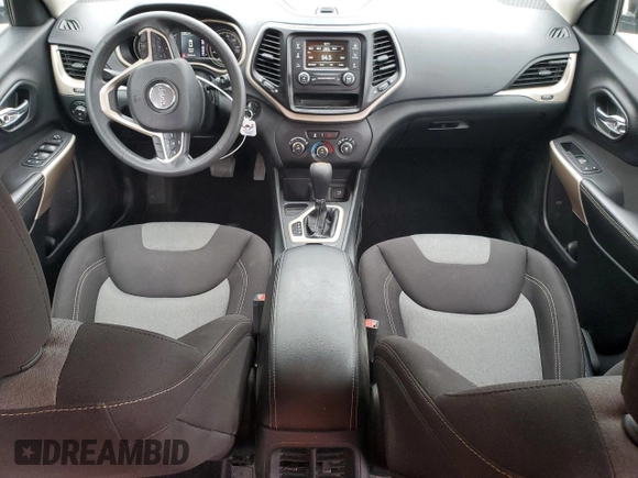 2018 Jeep Cherokee Latitude with VIN 1C4PJLCB5JD595996, listed as a Copart auction lot 57868775 with 135,431 mi miles and Salvage title. Bid and sale history available at DreamBid. Image 8.
